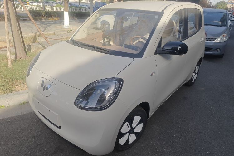 五菱汽车 宏光MINIEV 2025款 四门版 进阶款车身外观1