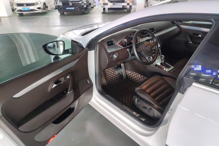 一汽-大众CC 2018款 2.0TSI 豪华型中控内饰20