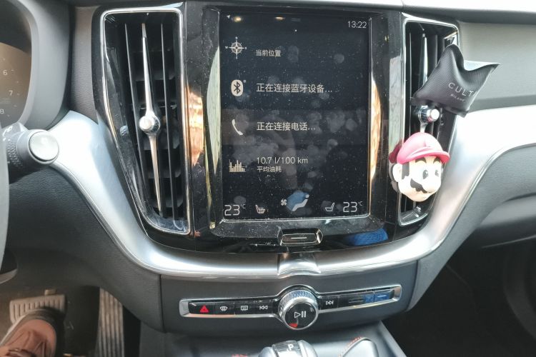 沃尔沃XC60 2019款 T5 四驱智远版 国V中控内饰16