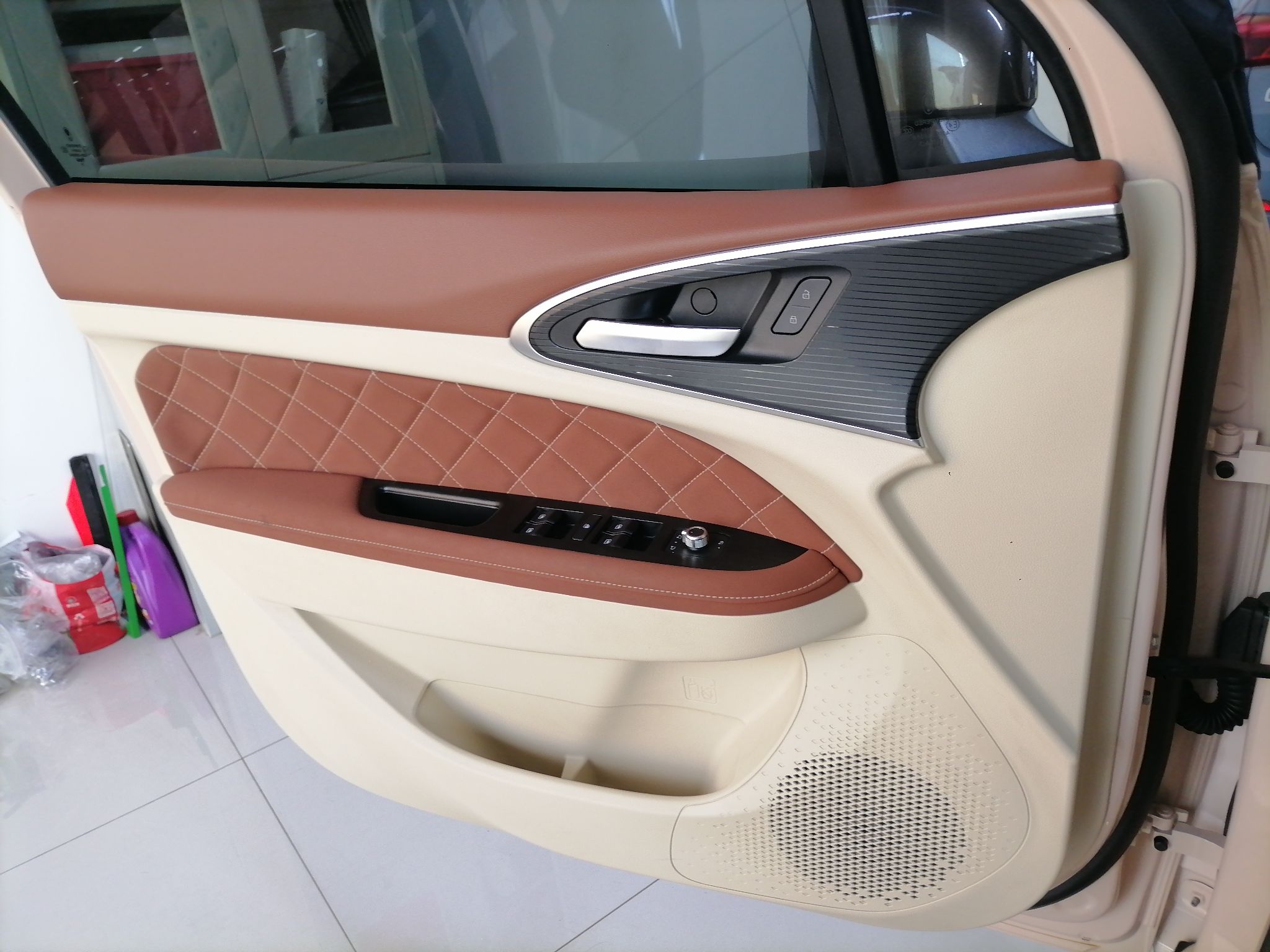 欧拉好猫 2021款 400km标准续航 雅典娜版 磷酸铁锂