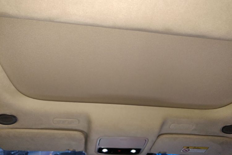 鸿蒙智行 问界M9 2024款 增程 Max版 42kWh 6座版中控内饰22