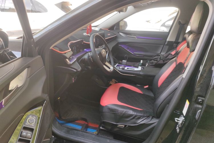 哈弗H6 2022款 第三代 1.5T 自动两驱Pro中控内饰20