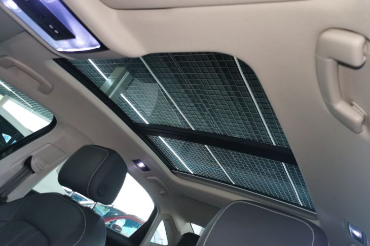 大众 帕萨特 2025款 出众款 380TSI 龙腾版局部细节22