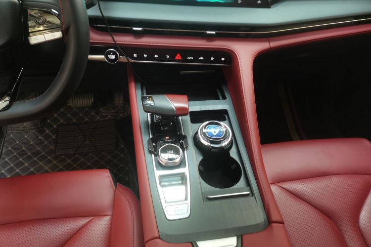 长安CS75 PLUS 2022款 2.0T 自动领航型局部细节18