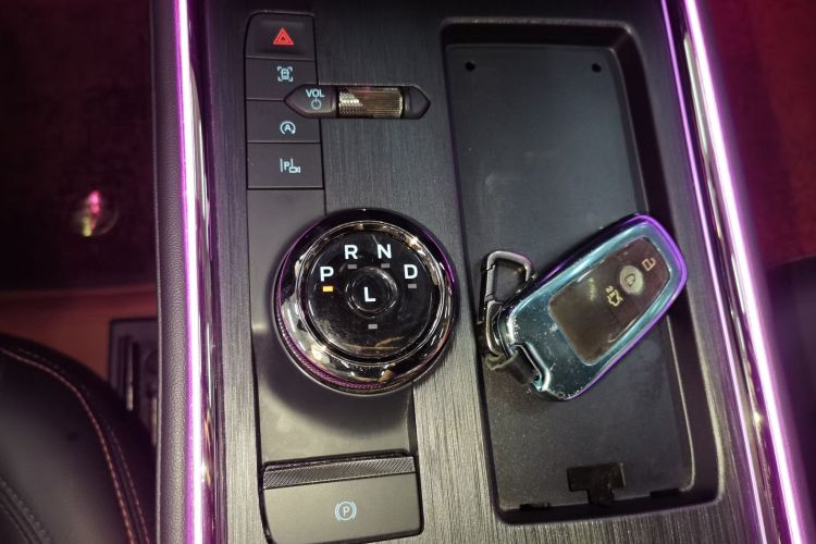 福特 蒙迪欧 2023款 EcoBoost 245 至尊型中控内饰18