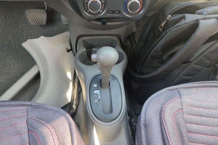 日产 阳光 2015款 1.5XE CVT舒适版中控内饰18