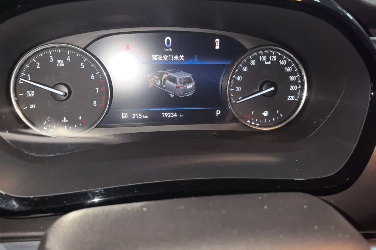 别克GL8 2021款 陆上公务舱 652T 舒适型中控内饰15