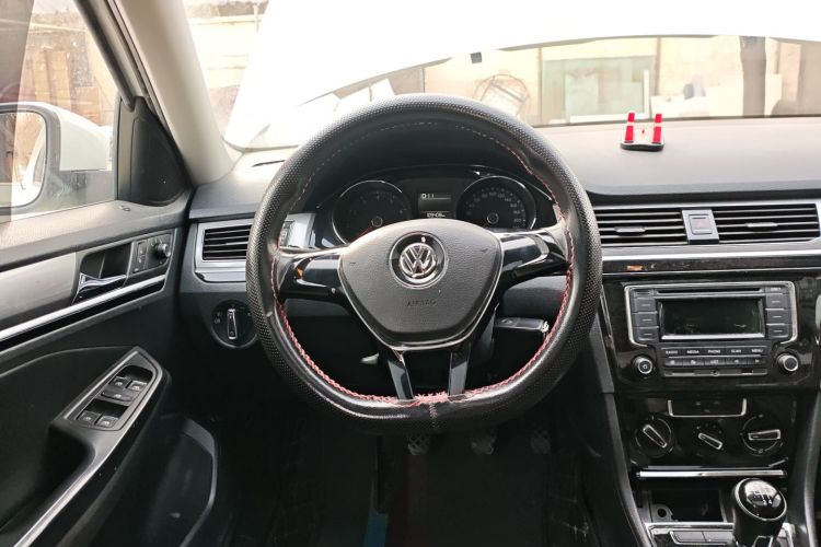 大众 宝来 2017款 1.6L 手动舒适型局部细节13