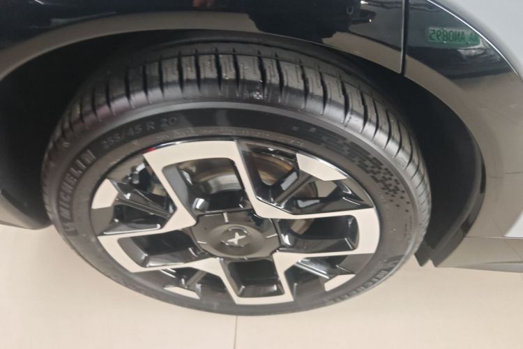 小鹏G7 2025款 702 超长续航 Max车身外观6008