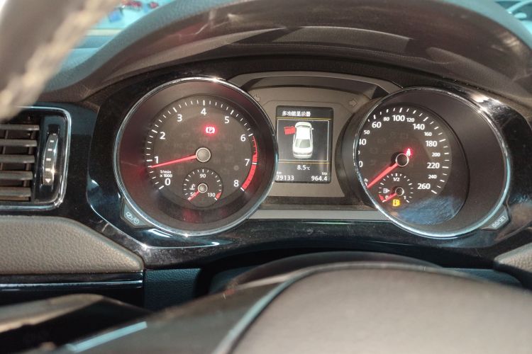 大众 速腾 2018款 280TSI DSG豪华型局部细节14