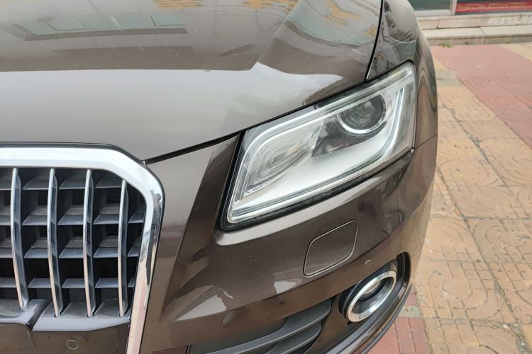 奥迪Q5 2013款 40 TFSI 舒适型局部细节36