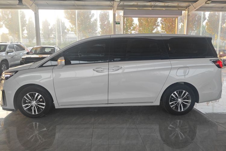 别克GL8 2023款 ES陆尊 尊享型车身外观6003