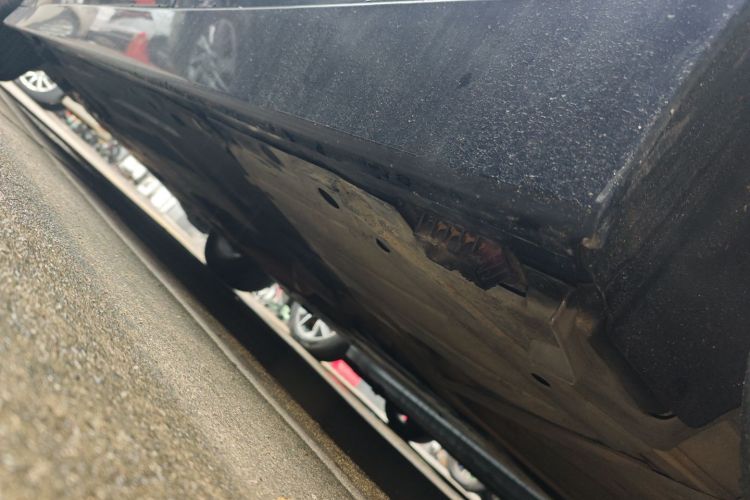 宝马3系GT 2017款 320i 时尚型局部细节9003