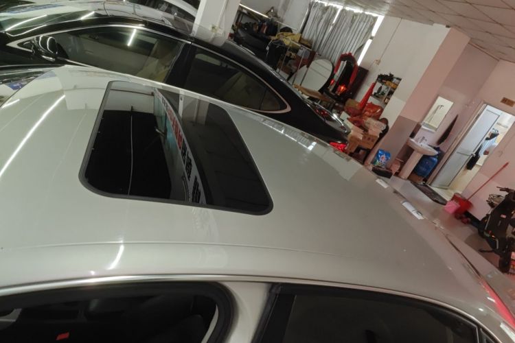 奥迪A4L 2016款 35 TFSI 典藏版 自动标准型局部细节57