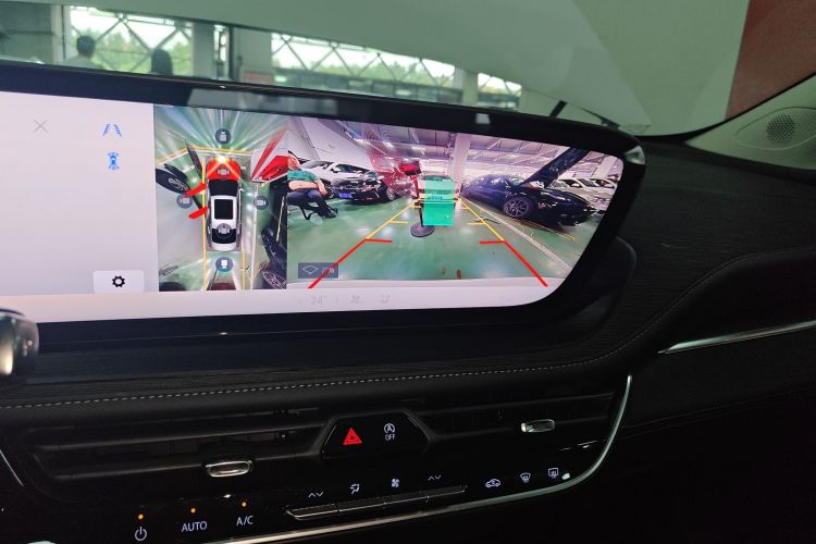 别克 君越 2025款 28T 白金版局部细节16