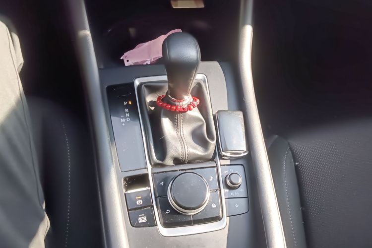 马自达3 昂克赛拉 2020款 1.5L 自动质悦天窗版中控内饰18