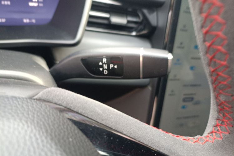 小鹏G3 2019款 尊享版中控内饰18