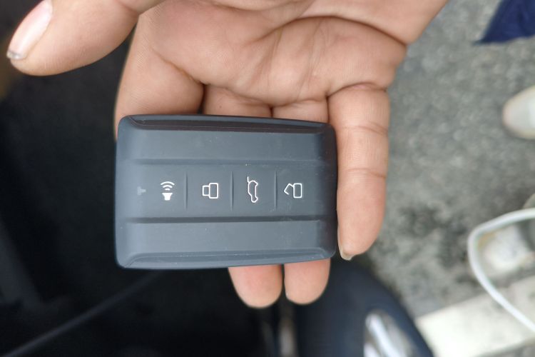 坦克500新能源 2025款 Hi4-Z中控内饰11