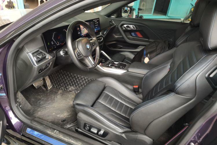 宝马2系(进口) 2023款 M240i中控内饰19