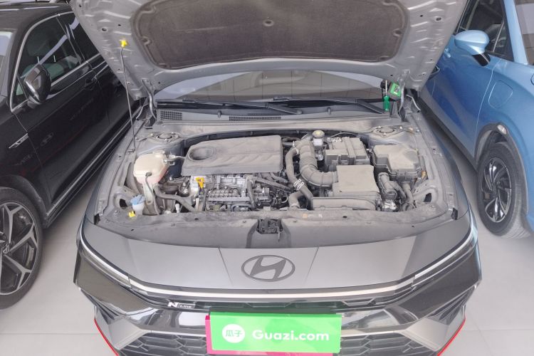 现代 伊兰特 2023款 240TGDi DCT N Line LUX尊贵版局部细节24