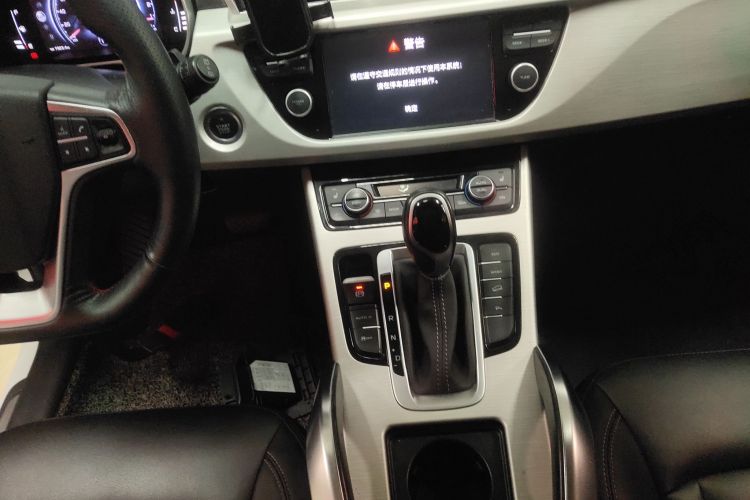 吉利汽车 博越 2018款 1.8TD 自动两驱智联型4G互联版中控内饰18