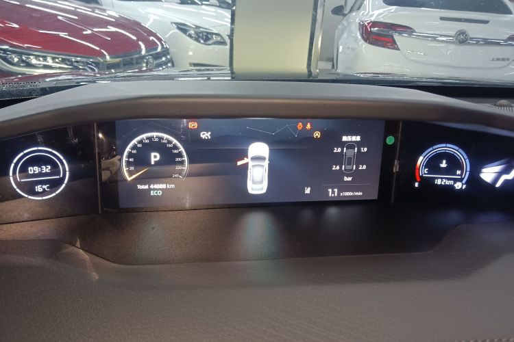 长安UNI-V 2023款 1.5T 尊贵型局部细节14