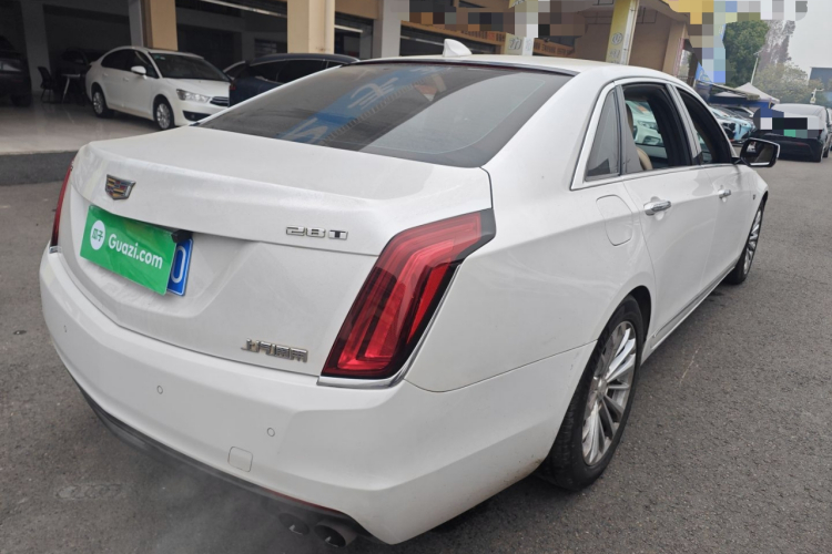 凯迪拉克CT6 2017款 28T 时尚型车身外观7