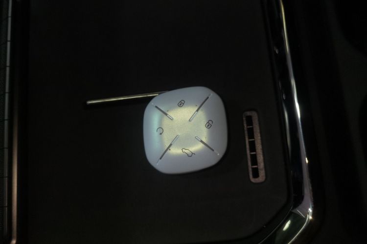 捷途山海L6 2024款 1.5TD DHT MAX中控内饰11