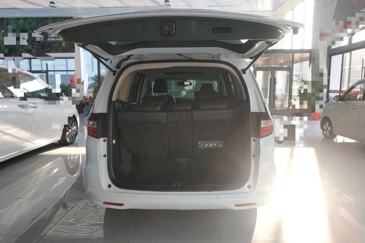 本田 奥德赛 2015款 2.4L 智享版机舱底盘23