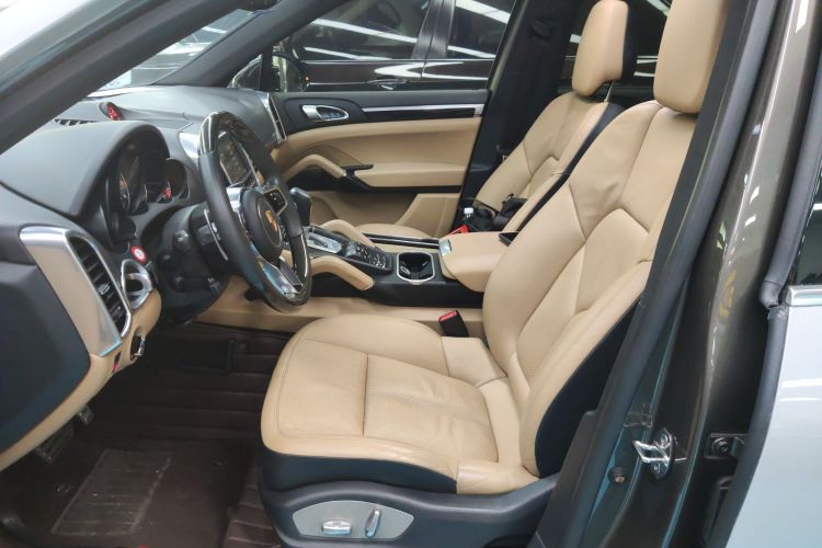 保时捷 2015款 Cayenne 3.0T局部细节19