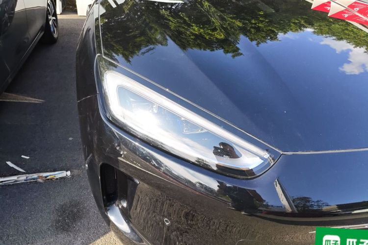 鸿蒙智行 问界M5 2024款 增程 Max RS 四驱高阶智驾版车身外观8