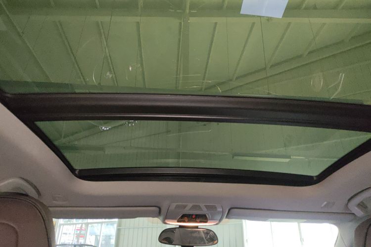 宝马1系 2021款 125i M运动曜夜版局部细节22