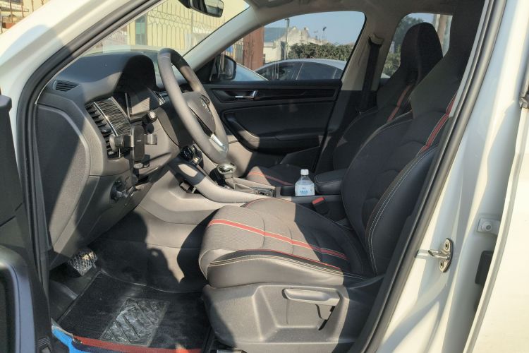 斯柯达 柯迪亚克GT 2019款 TSI330 两驱舒适版 国VI中控内饰19