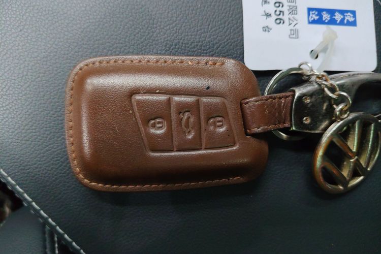 大众 帕萨特 2022款 330TSI 星空豪华版中控内饰7001