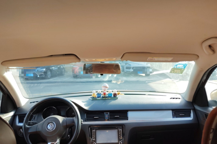 大众 宝来 2015款 质惠版 1.6L 手动时尚型中控内饰22