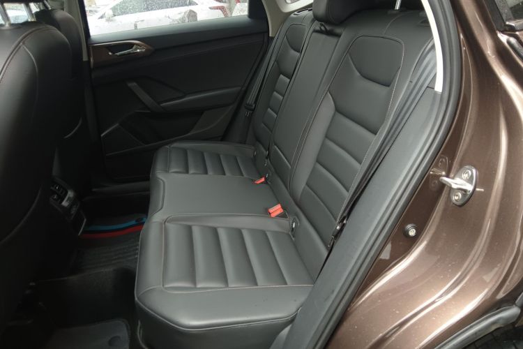 大众 途岳 2019款 280TSI 两驱舒适版 国V中控内饰21