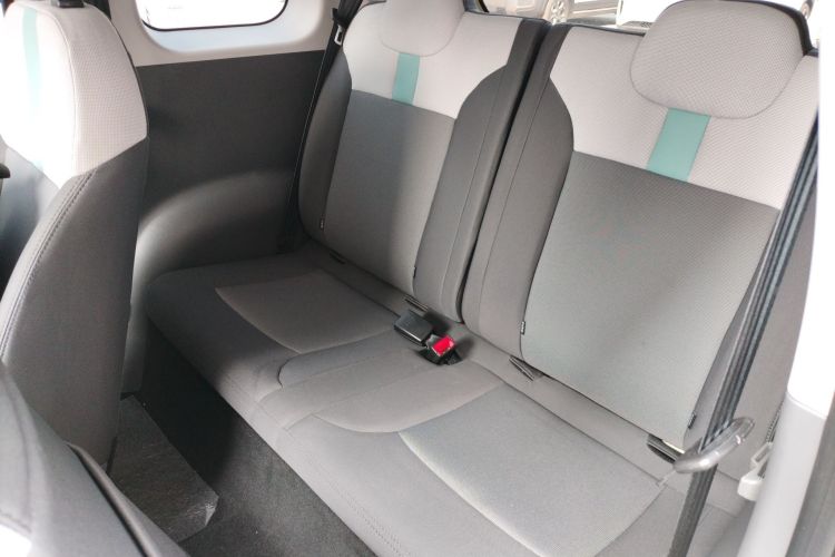 长安启源 长安Lumin 2023款 301km 蜜沁款中控内饰21