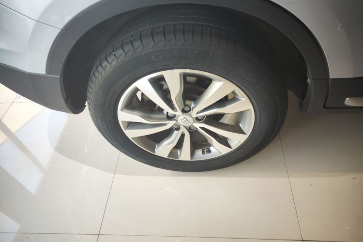 吉利汽车 博越 2016款 1.8TD 自动智联型车身外观6008