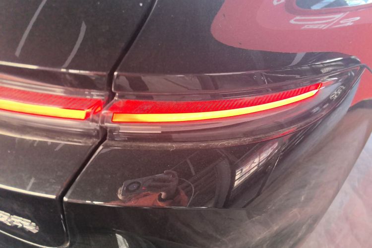 蔚来ET5T 2024款 75kWh Touring车身外观9