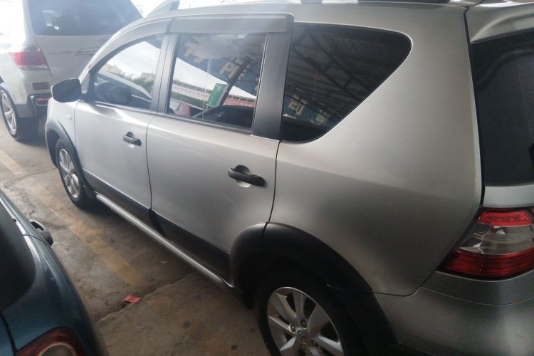 日产 骊威 2013款 劲锐 1.6XL CVT舒适版车身外观6003