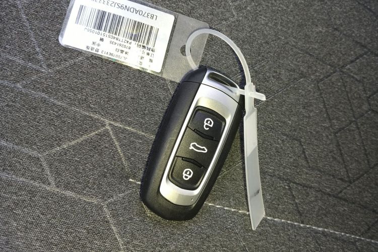 吉利银河 2024款 熊猫mini 200km 耐力熊中控内饰11