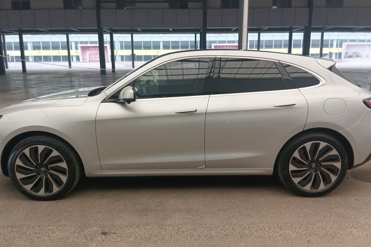 鸿蒙智行 问界M5 2022款 增程四驱旗舰版车身外观6003