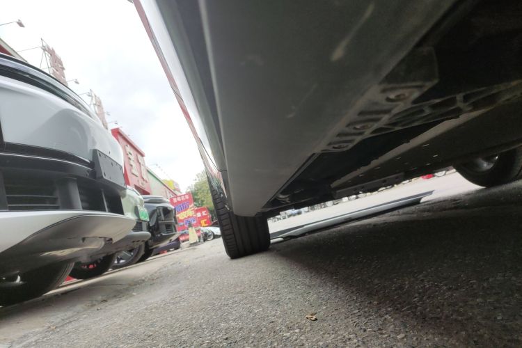 理想汽车 理想L9 2024款 Ultra局部细节9002