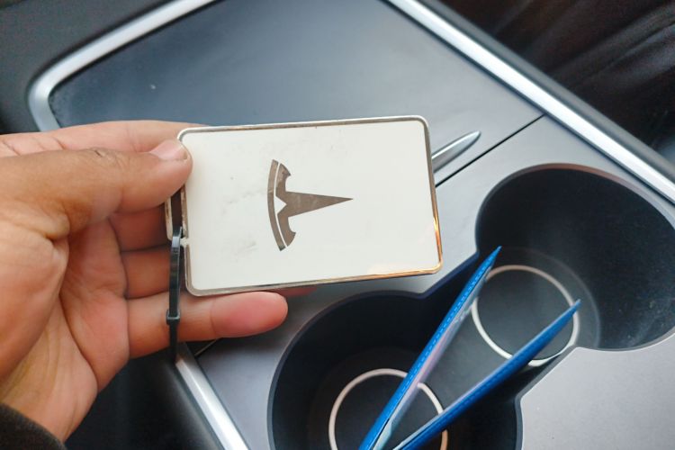 特斯拉 Model Y 2023款 长续航全轮驱动版中控内饰11