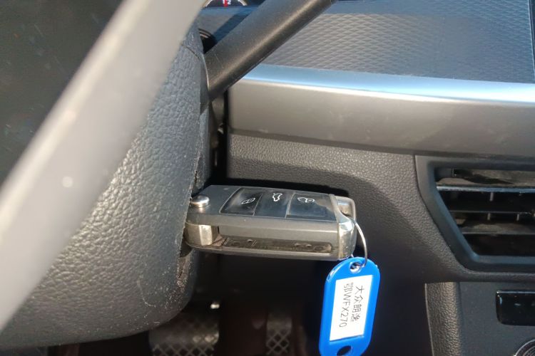 大众 朗逸 2022款 1.5L 自动风尚版中控内饰11