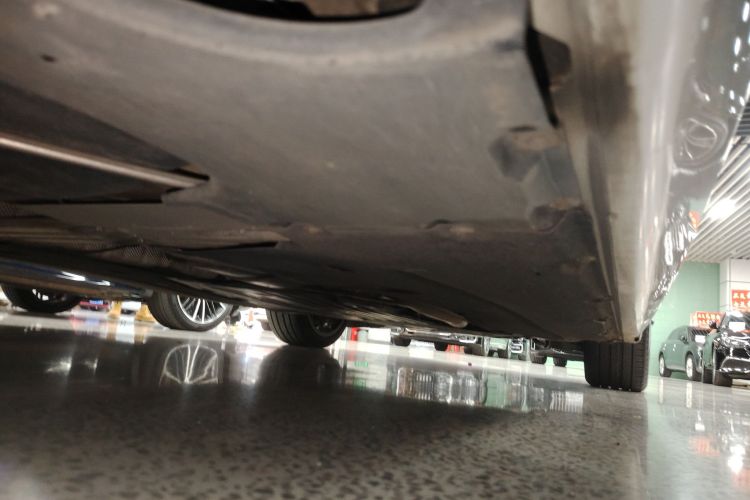 宝马5系 2022款 改款 530Li 领先型 M运动套装局部细节9001