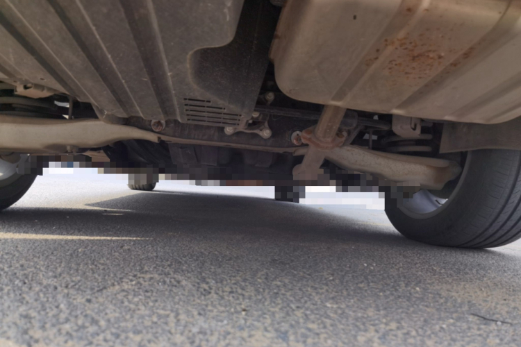 理想汽车 理想ONE 2021款 增程6座版局部细节9009