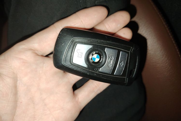 宝马5系 2017款 520Li 典雅型中控内饰7001