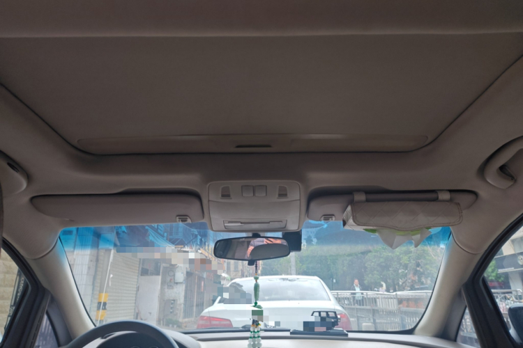 别克 英朗 2013款 GT 1.6L 自动舒适版中控内饰22