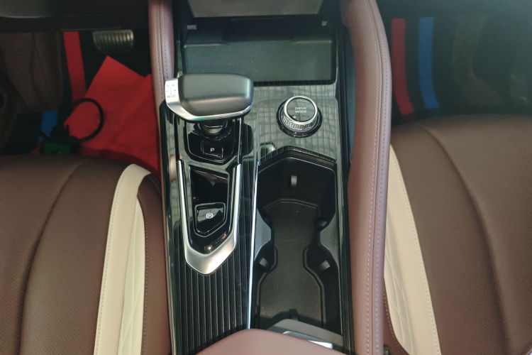 吉利汽车 星越L 2024款 2.0TD 高功自动两驱云起版局部细节18